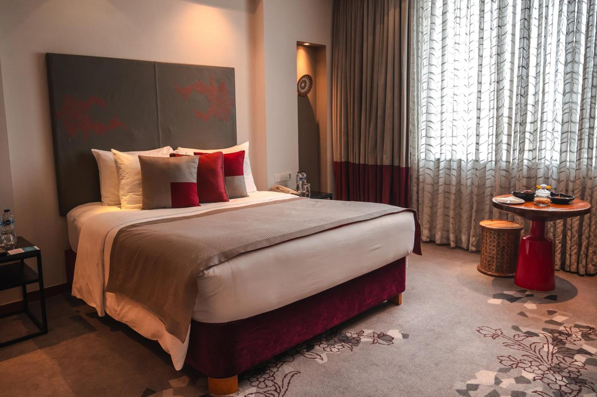 Premium King Room,1646900773:JPEG